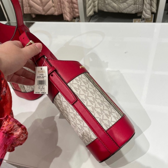 MICHAEL KORS WINE/WATER BOTTLE HOLDER IN RED CHILI MULTI NWT - Picture 3 of 5